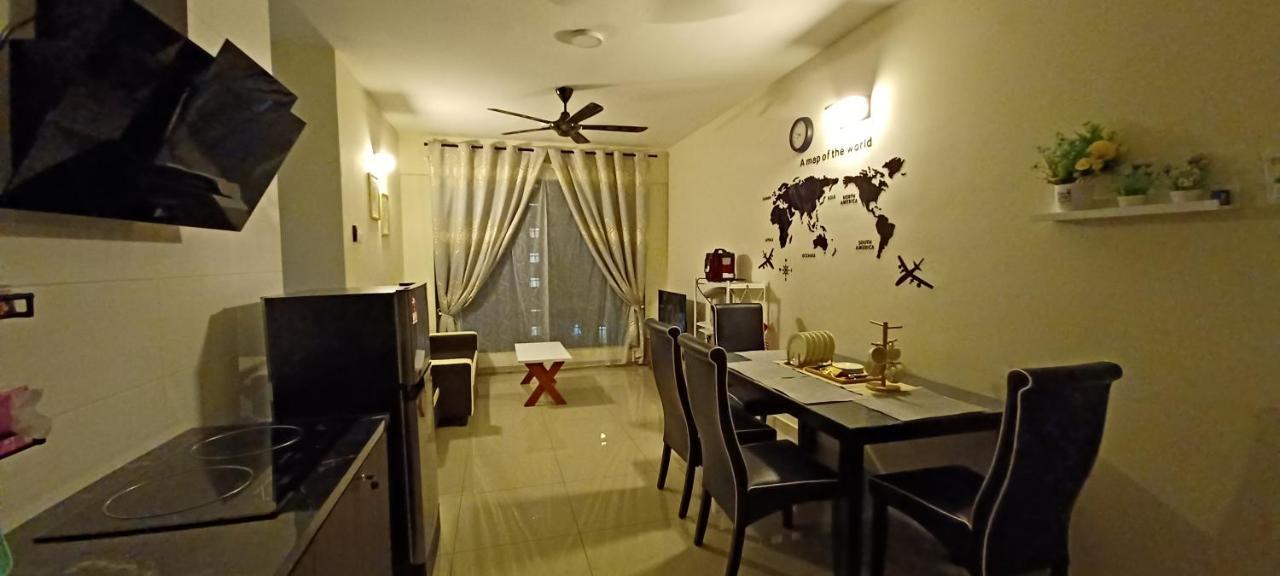 Homestay Arc Austin Hills Jb 4-5Pax Johor Bahru Exterior photo