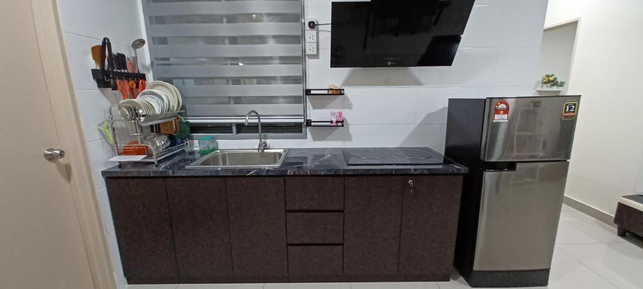 Homestay Arc Austin Hills Jb 4-5Pax Johor Bahru Exterior photo