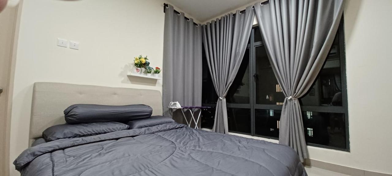Homestay Arc Austin Hills Jb 4-5Pax Johor Bahru Exterior photo